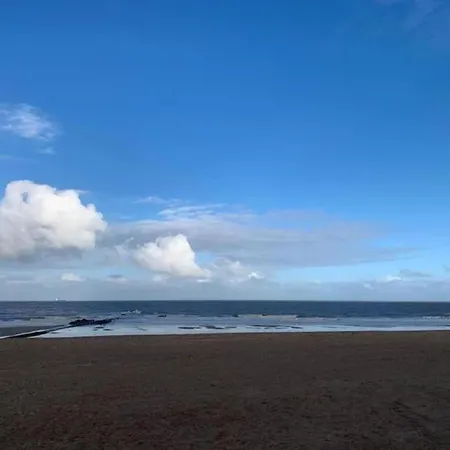 Sunny Escape At * Knokke-Heist