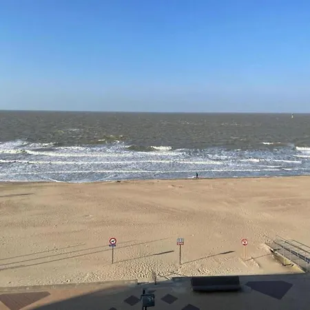 Sunny Escape At Apartmán Knokke-Heist